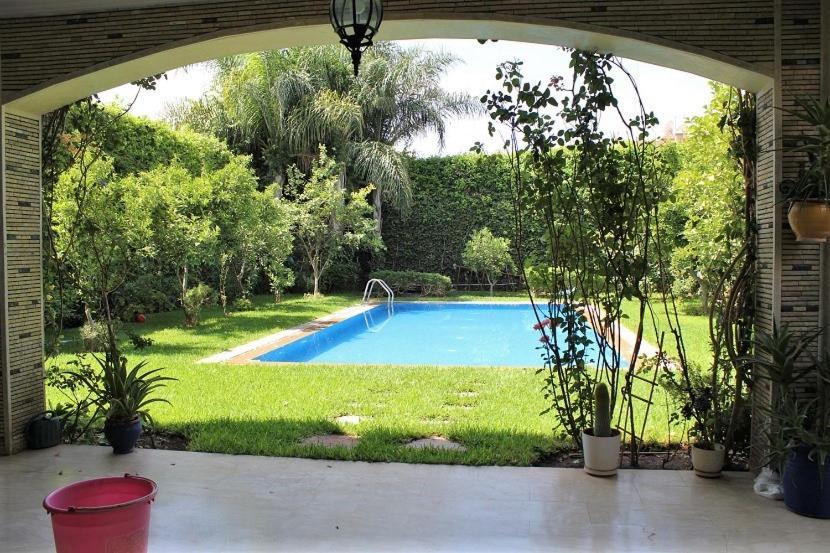 Magnifique Villa Avec Piscine Chauffee Que Pour Famille 马拉喀什 外观 照片