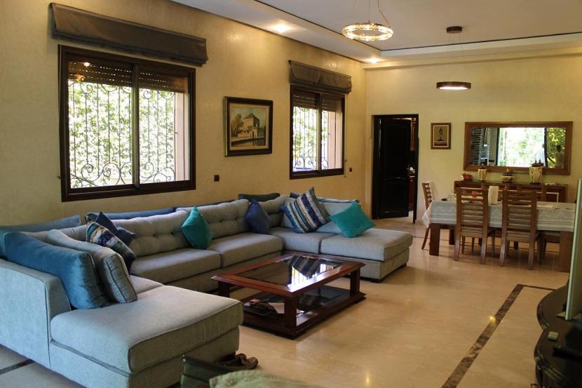 Magnifique Villa Avec Piscine Chauffee Que Pour Famille 马拉喀什 外观 照片
